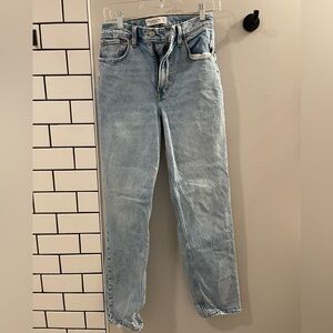 Abercrombie & Fitch 90s Straight Light Wash Denim Jeans
